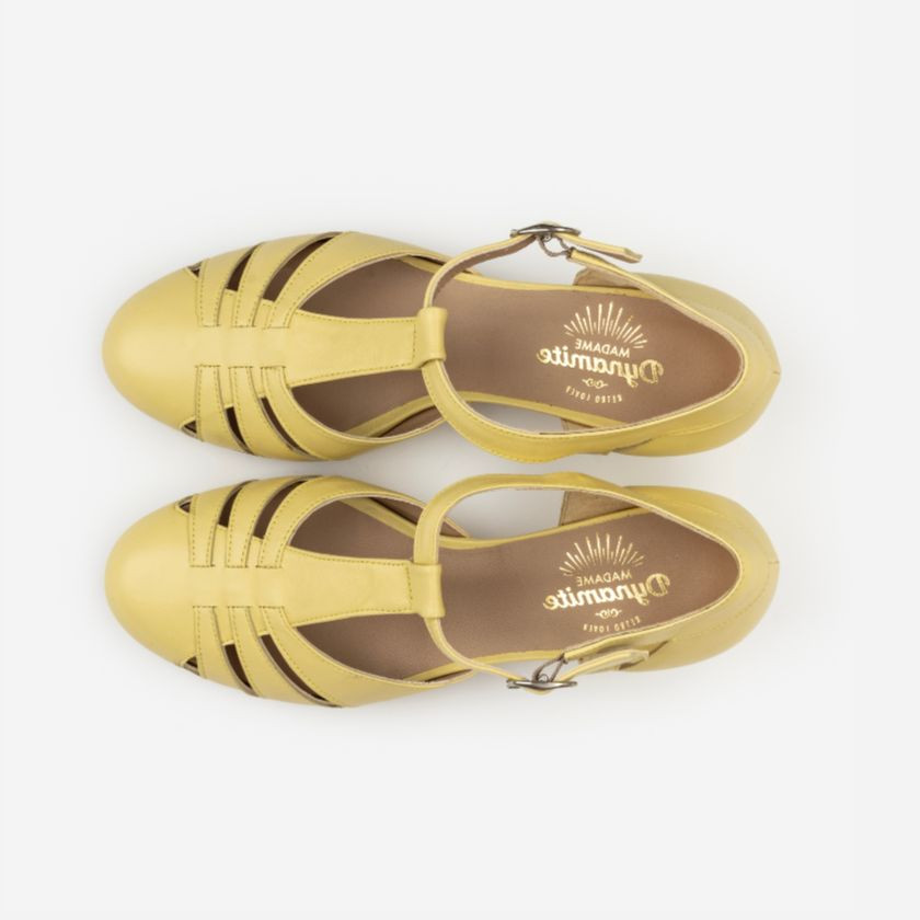 Dynamite pastel yellow Dynamite pastel yellow
