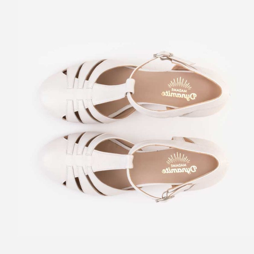 Dynamite pearl white Dynamite pearl white