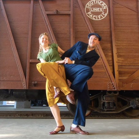 Mini Dynamite red wine