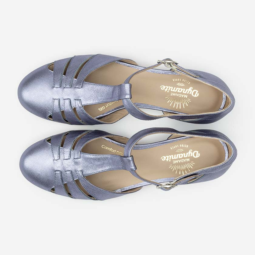 Mini Dynamite selenite