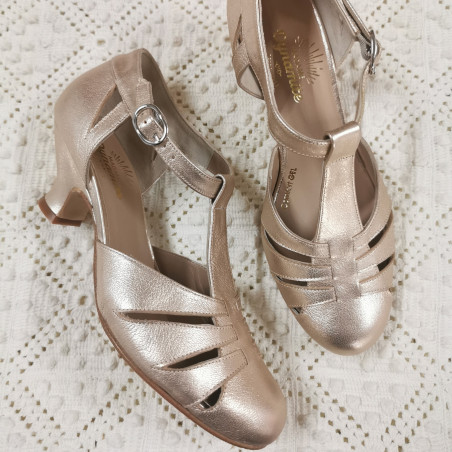 Dynamite Champagne Rosé