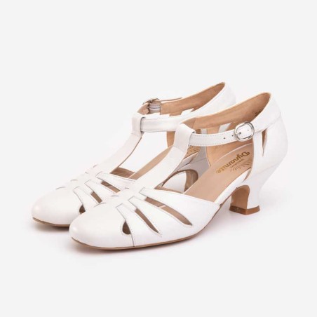 Dynamite pearl white