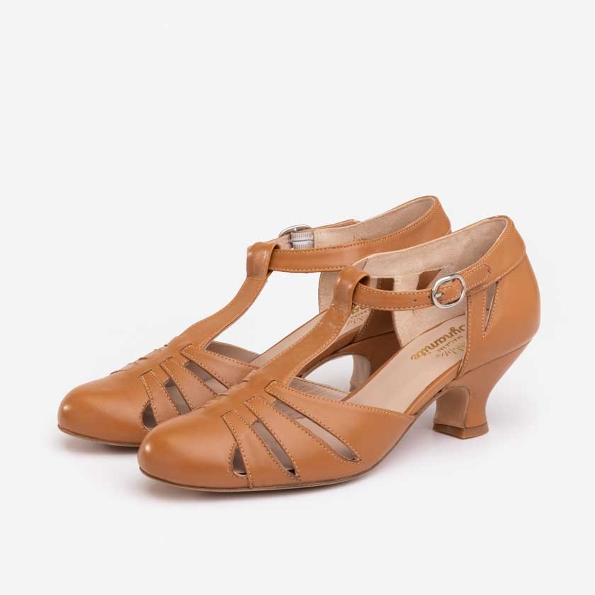 Dynamite brown leather Dynamite brown leather