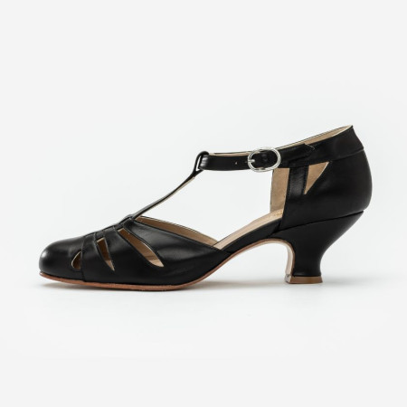 Pre-Order | Dynamite black