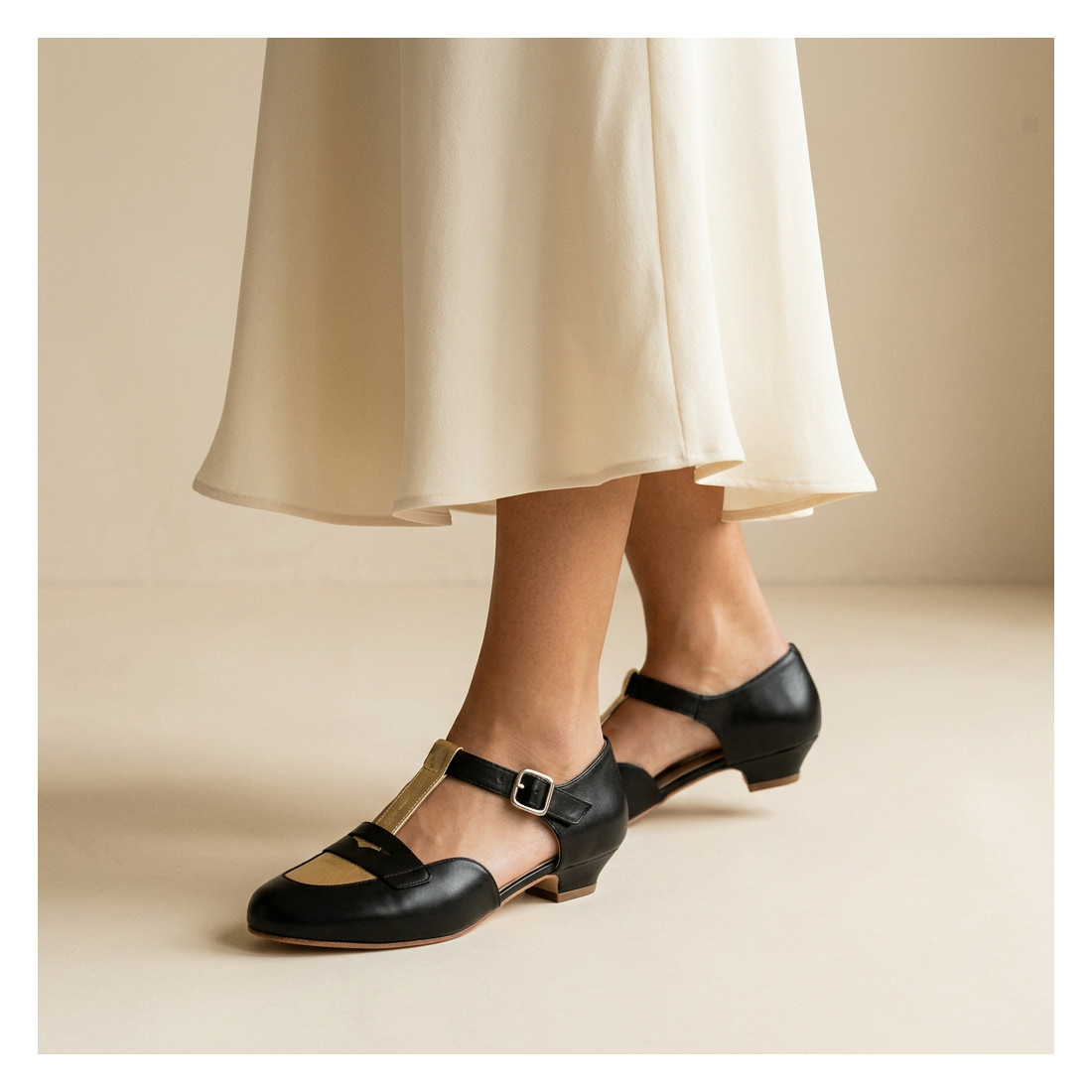 Madame Dynamite Wide fit - Mocasines Black & Gold thumbnail 3