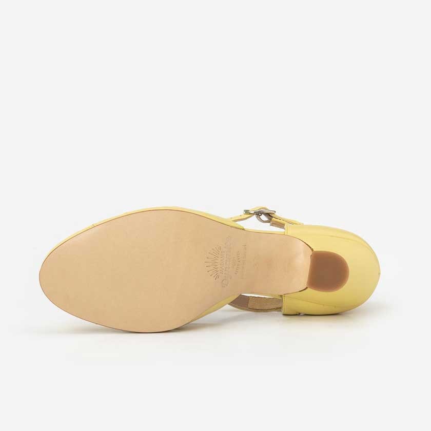 Dynamite pastel yellow Dynamite pastel yellow