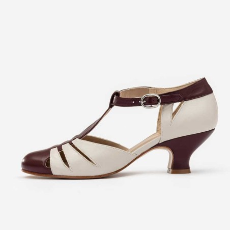 Dynamite red wine & cream