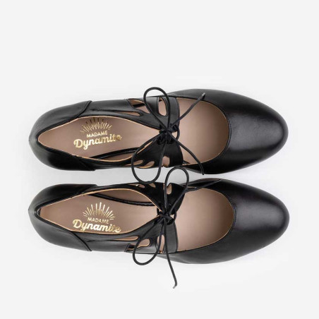 Pre-order | Eme Black