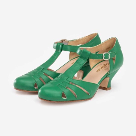 Madame Dynamite Swing Shoes